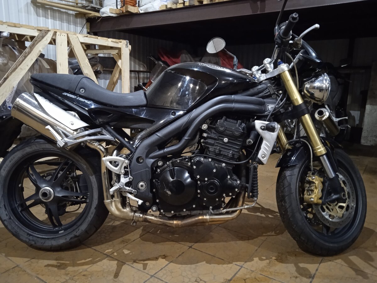 Triumph Street Triple