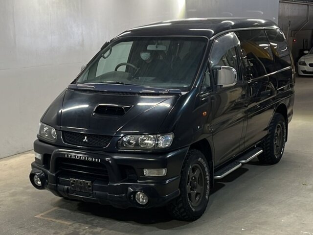 Mitsubishi Delica IV