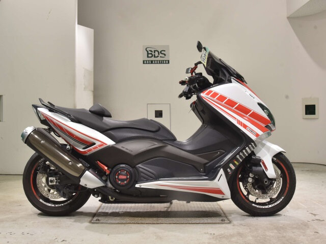 Yamaha TMAX