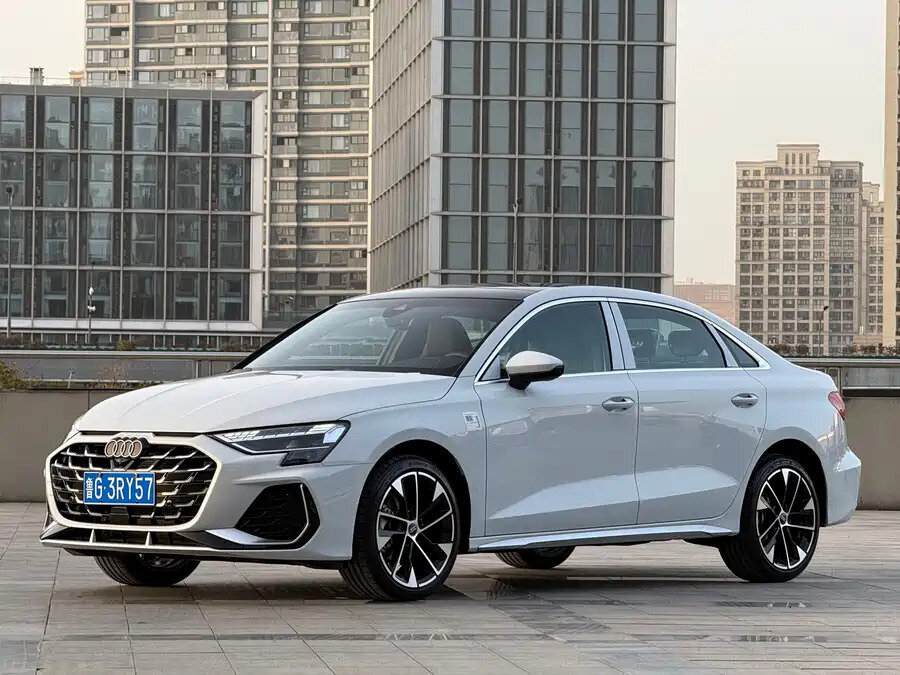 Audi A3 35 TFSI IV (8Y) Рестайлинг