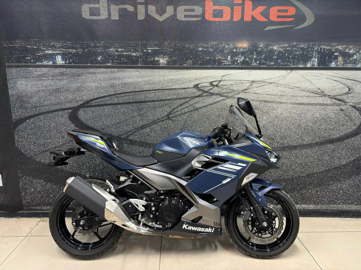 Kawasaki Ninja 400