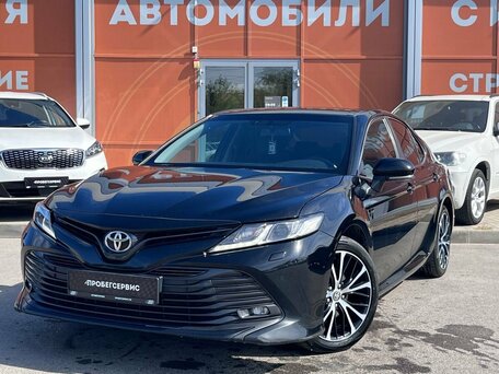 Toyota Camry VIII (XV70)