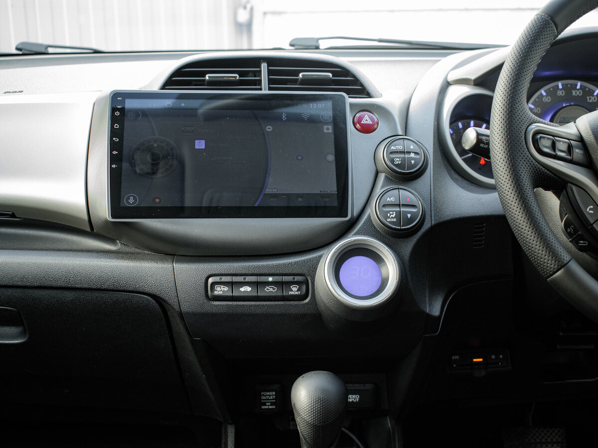 Honda Fit Hybrid, 2010