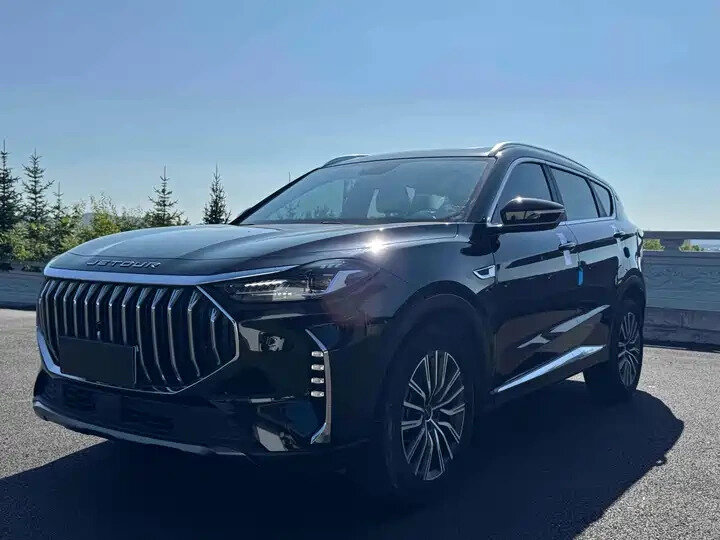 Открыть фотографии: Jetour X70+ I