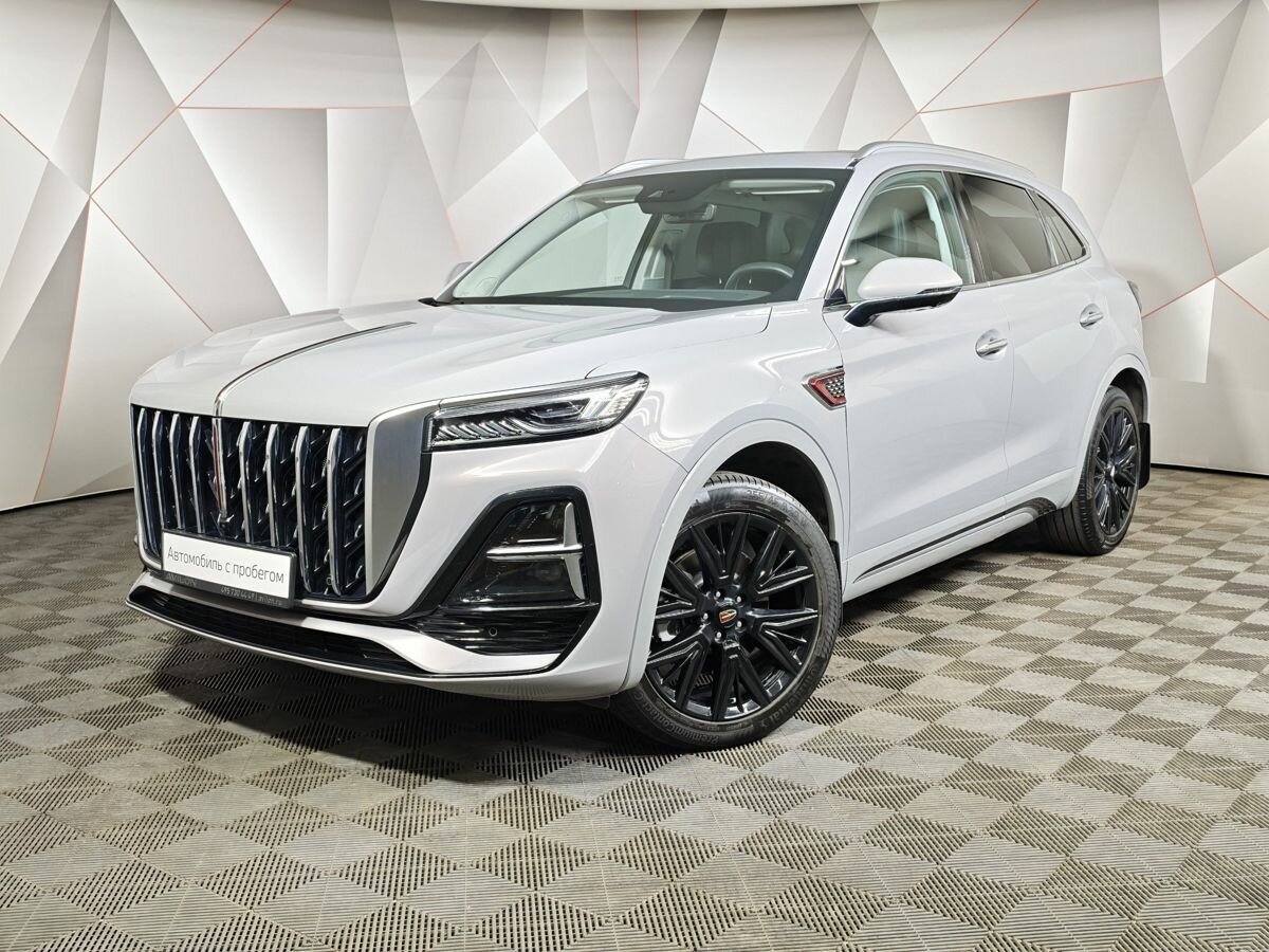 Открыть фотографии: Hongqi HS5 I Рестайлинг