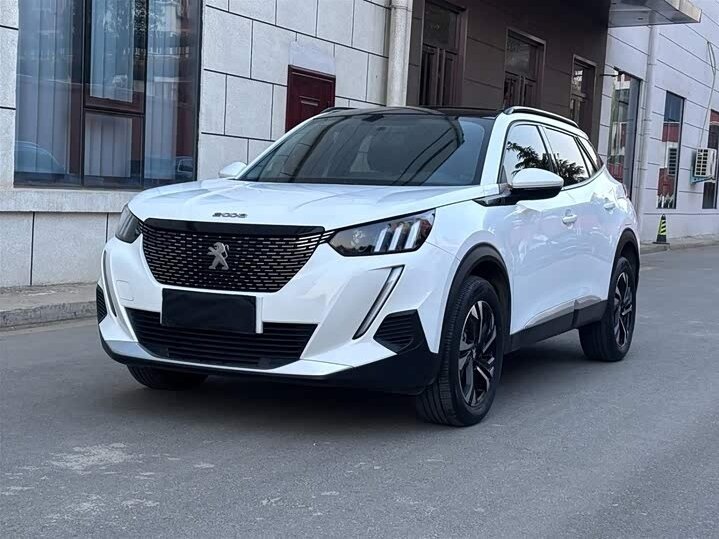 Открыть фотографии: Peugeot 2008 II