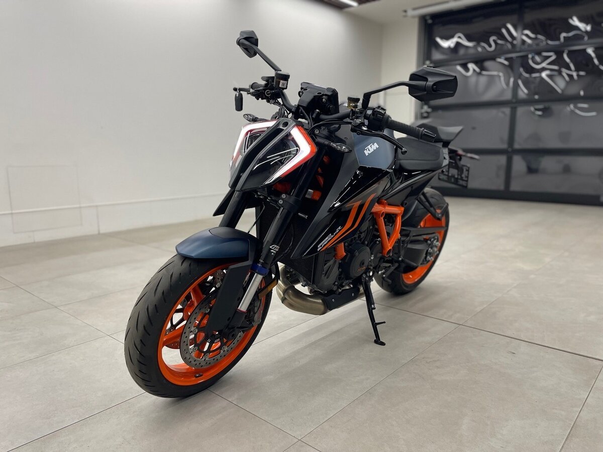 KTM 1290 Super Duke R Evo