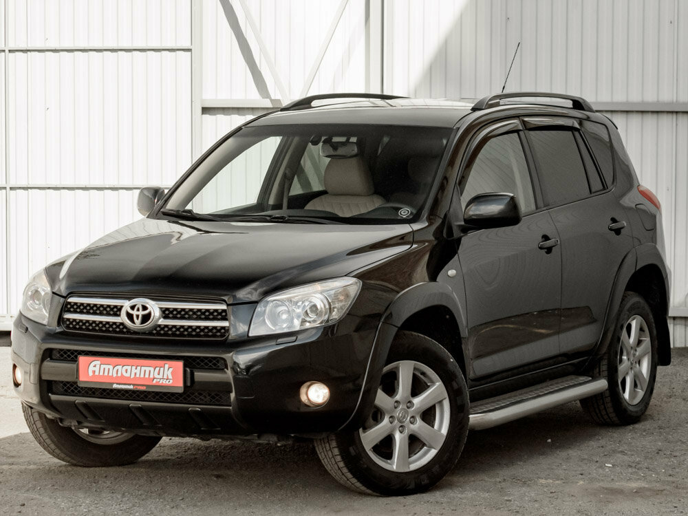 Открыть фотографии: Toyota RAV4 III (XA30)