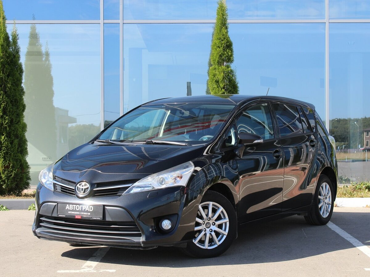 Открыть фотографии: Toyota Verso I Рестайлинг