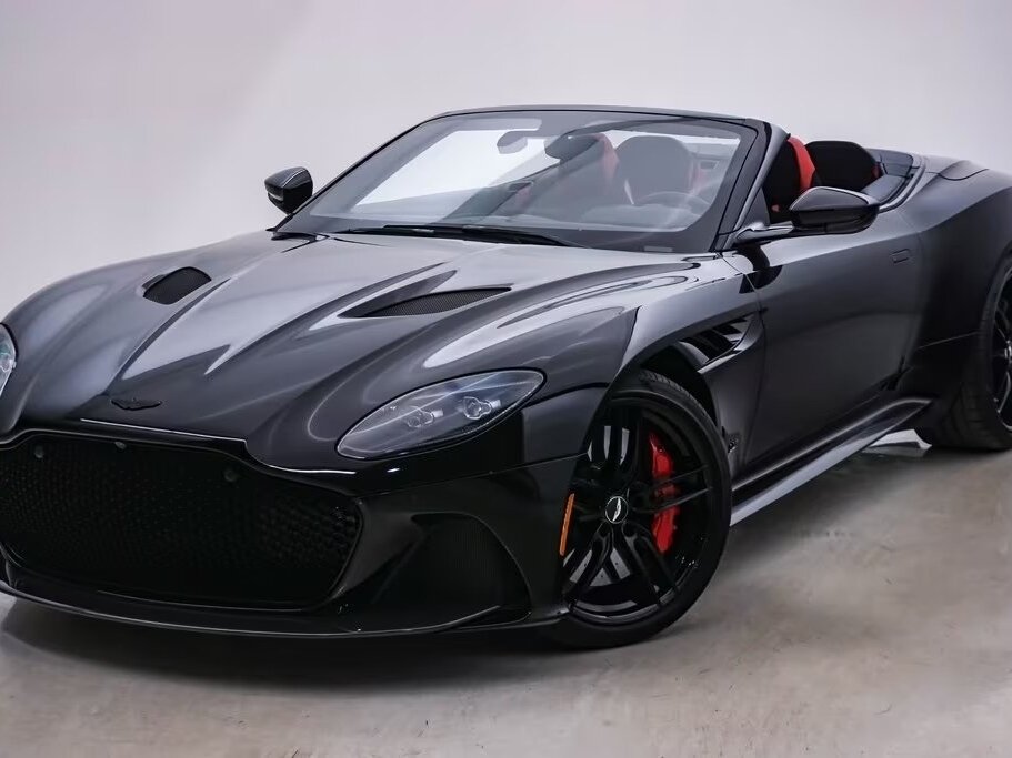 Aston Martin DBS III