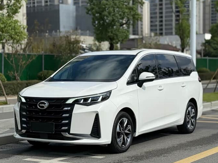 Открыть фотографии: GAC Trumpchi M6 Pro