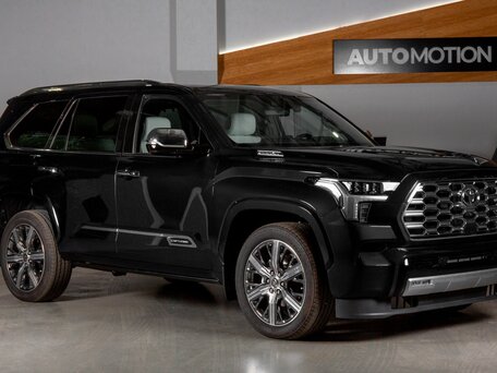 Toyota Sequoia III