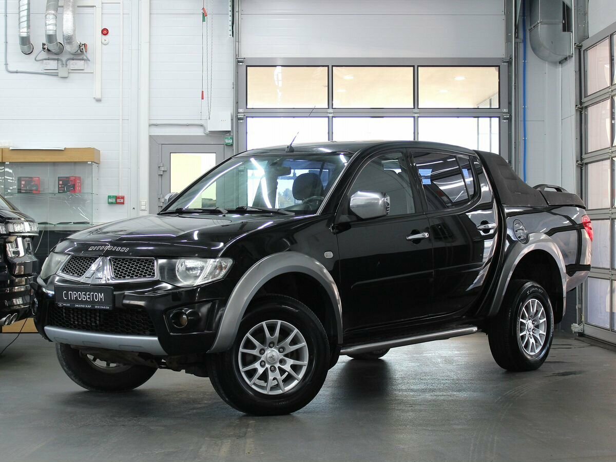 Открыть фотографии: Mitsubishi L200 IV