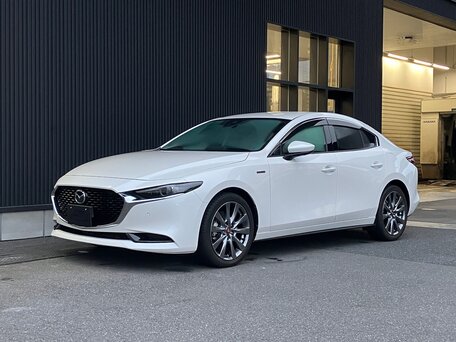 Mazda 3 IV (BP)
