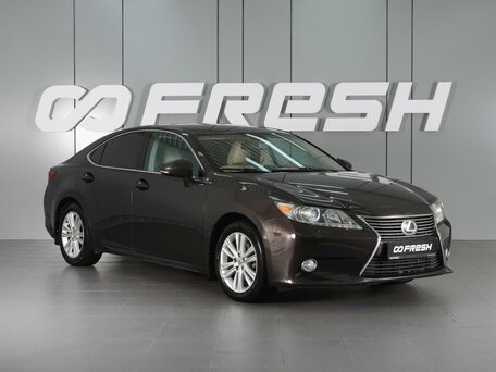 Lexus ES VI
