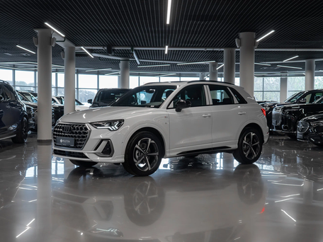 Audi Q3 II (F3)