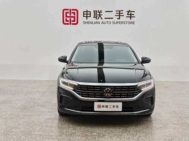Открыть фотографии: Volkswagen Passat B8 Рестайлинг