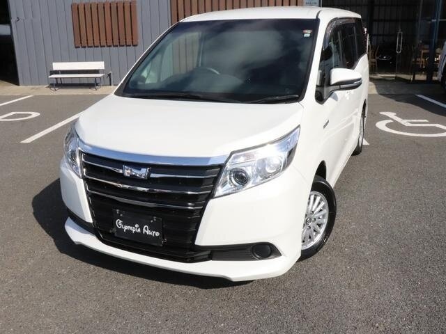 Toyota Noah III (R80)