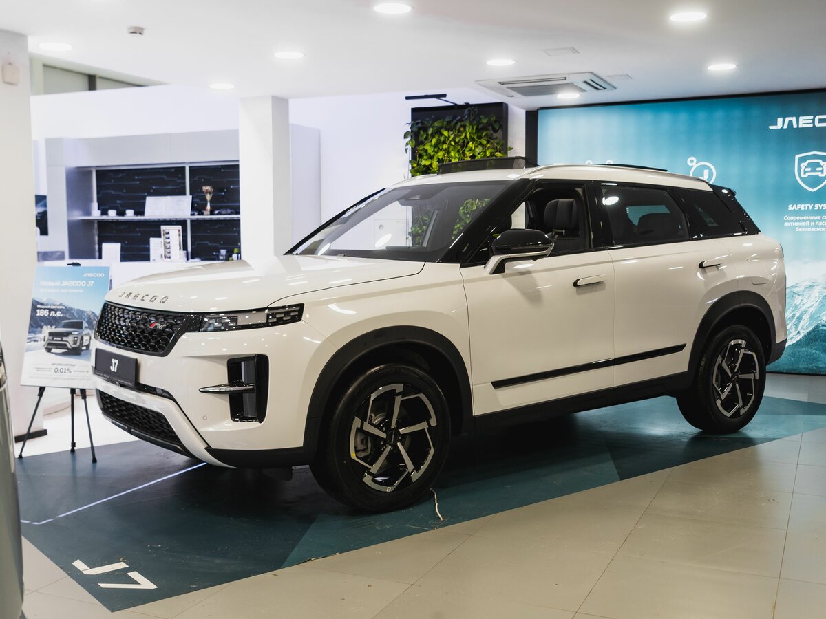 Открыть фотографии: Jaecoo J7 I Рестайлинг