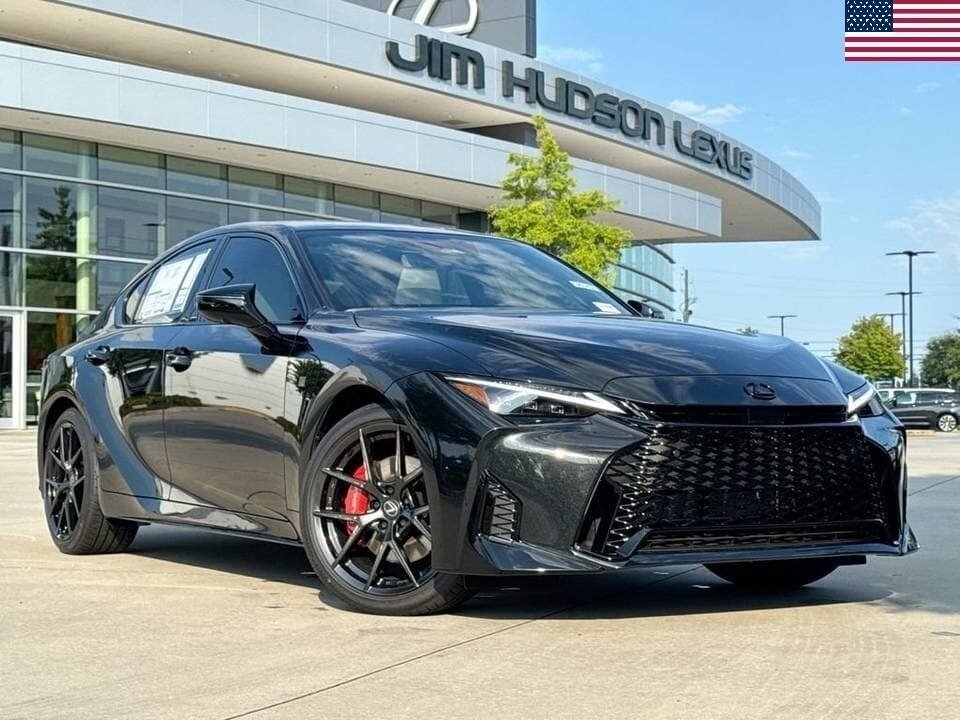 Открыть фотографии: Lexus IS III Рестайлинг 3