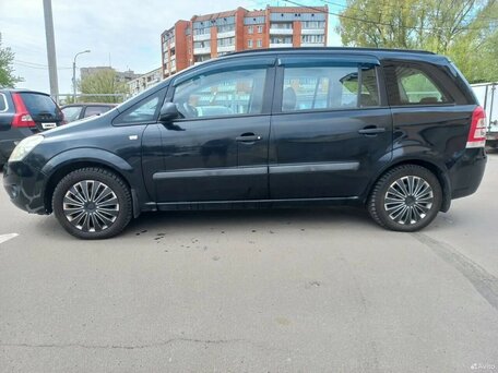 Opel Zafira B Рестайлинг