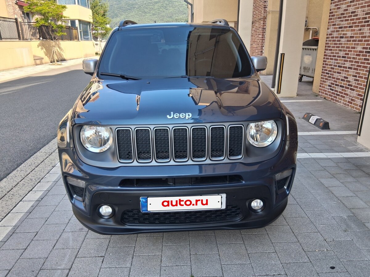 Открыть фотографии: Jeep Renegade I Рестайлинг