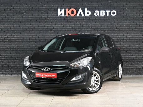 Hyundai i30 II