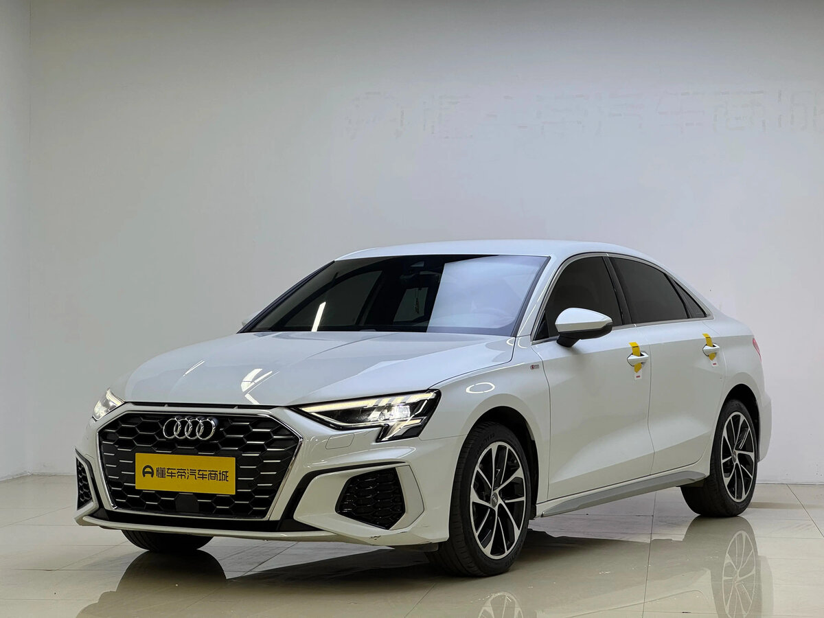 Открыть фотографии: Audi A3 IV (8Y)