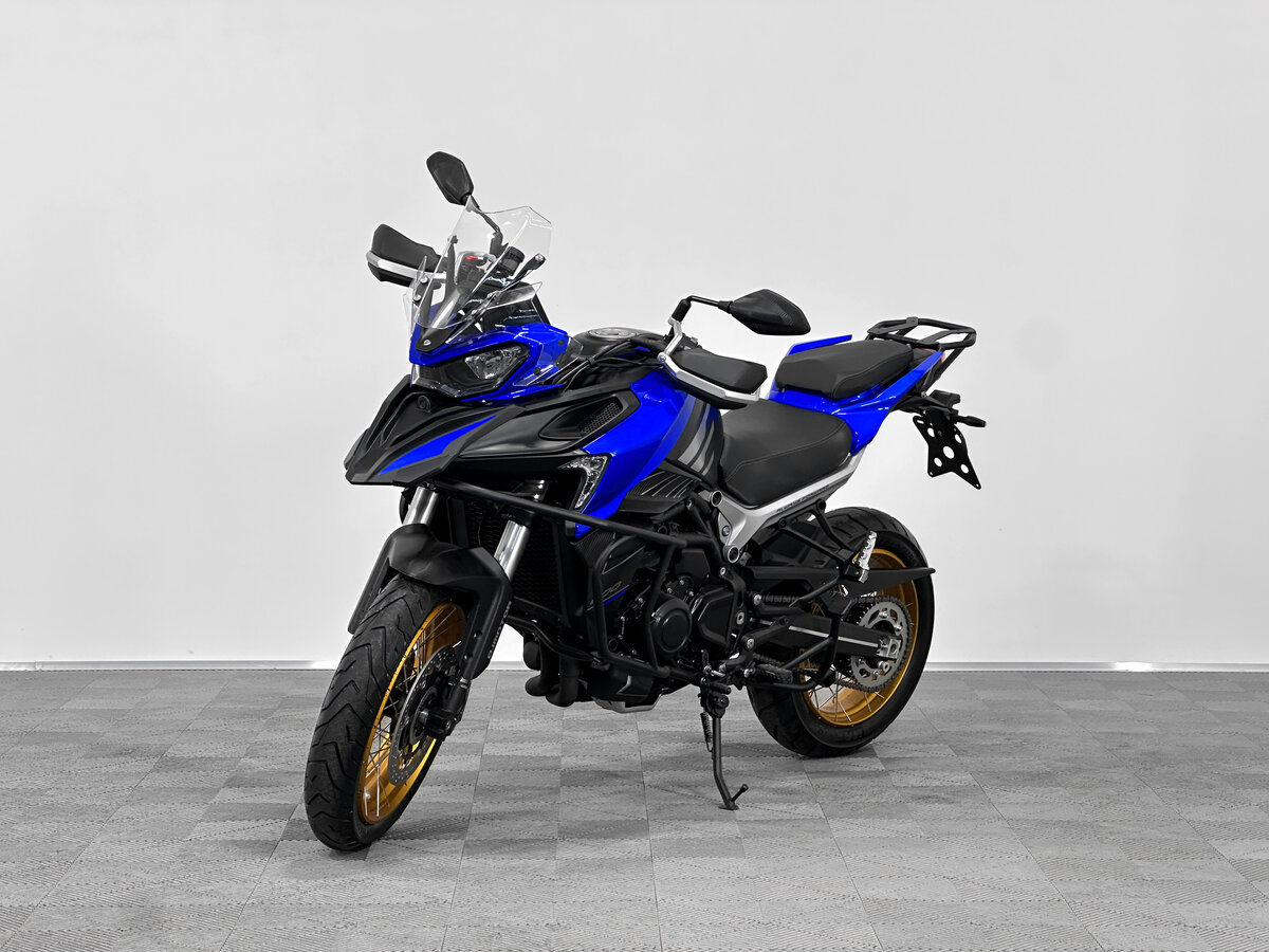 QJMotor SRT 800 SX