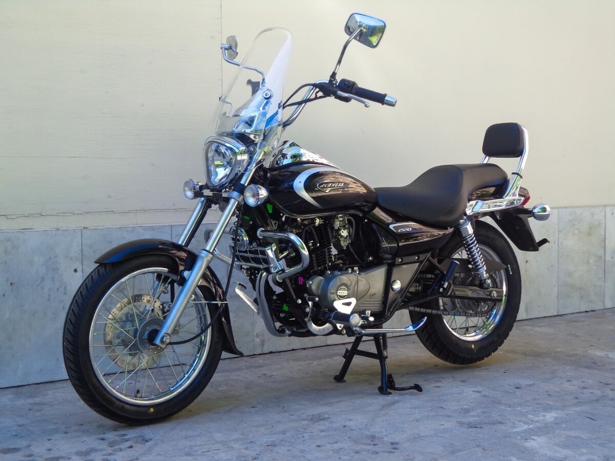 Bajaj Avenger