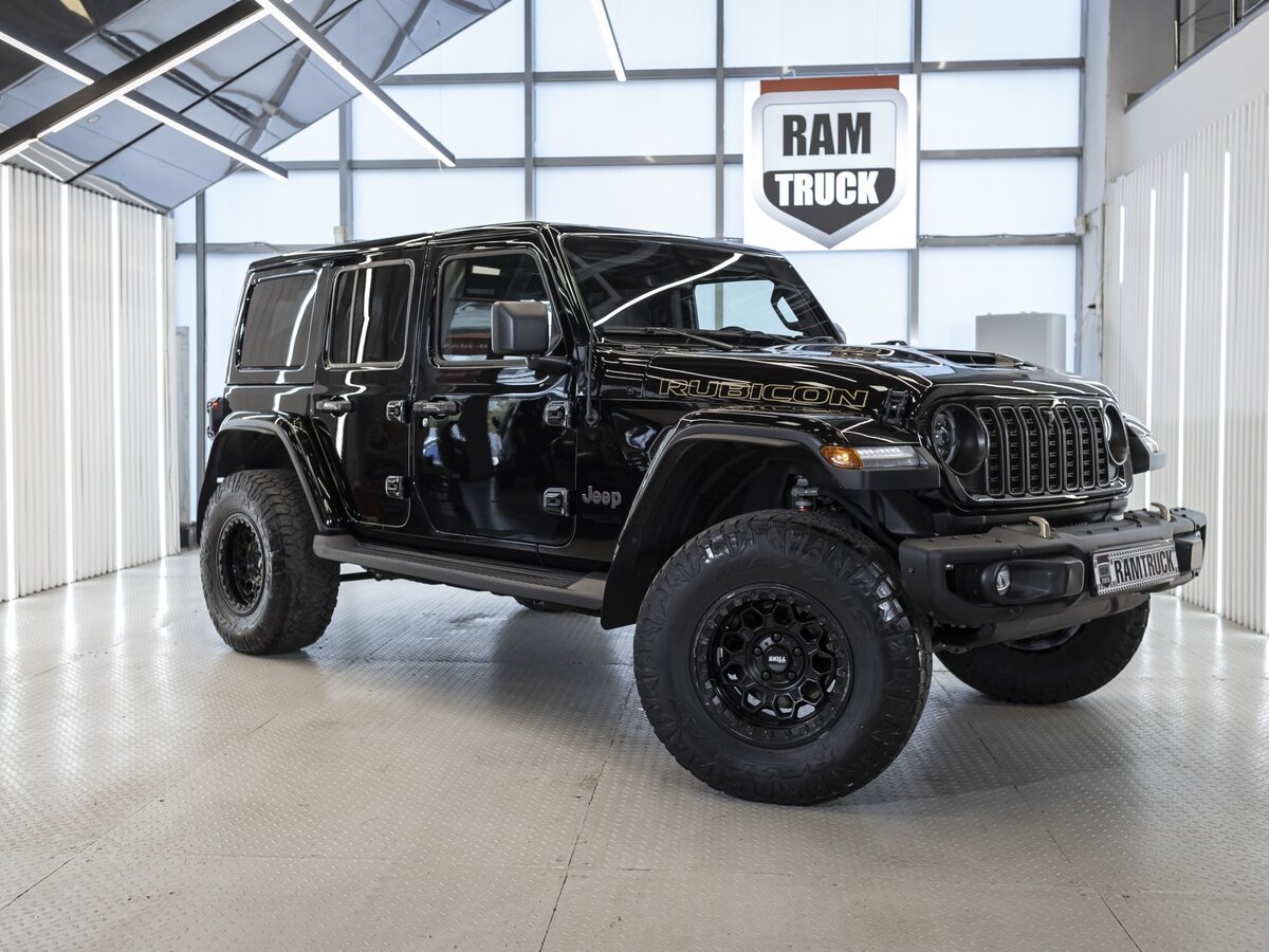 Открыть фотографии: Jeep Wrangler IV (JL) Рестайлинг