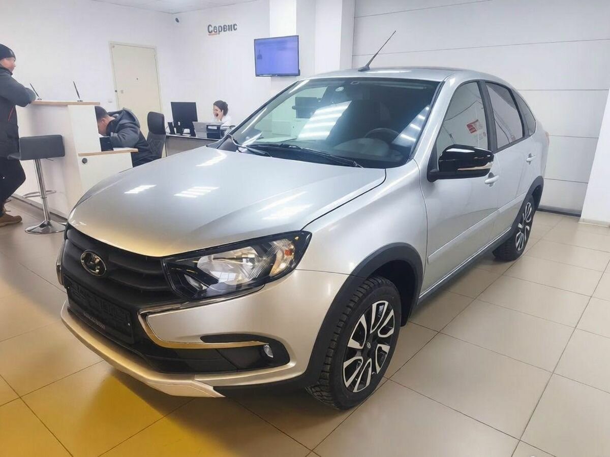 Открыть фотографии: Lada (ВАЗ) Granta I Рестайлинг
