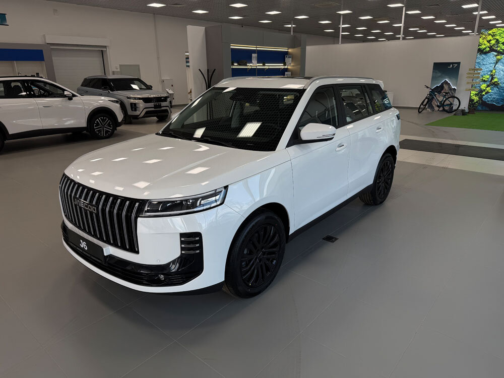 Открыть фотографии: Jaecoo J6