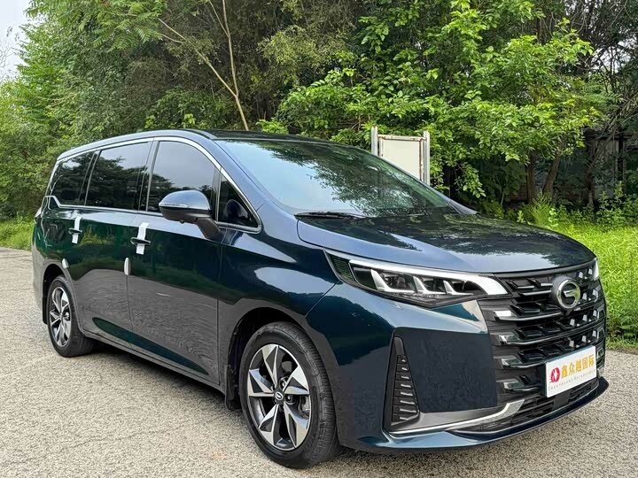 Открыть фотографии: GAC Trumpchi M6 Pro