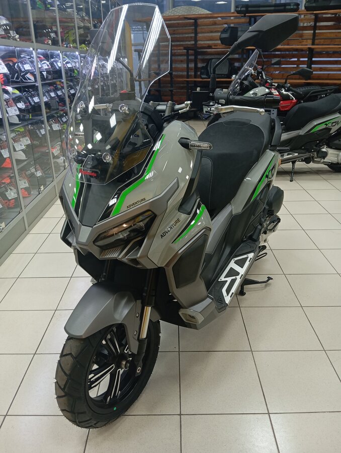 Regulmoto XDV Traveler