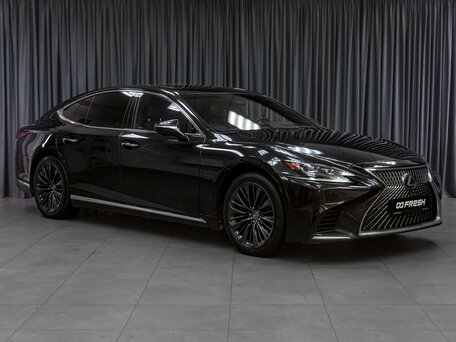 Lexus LS V