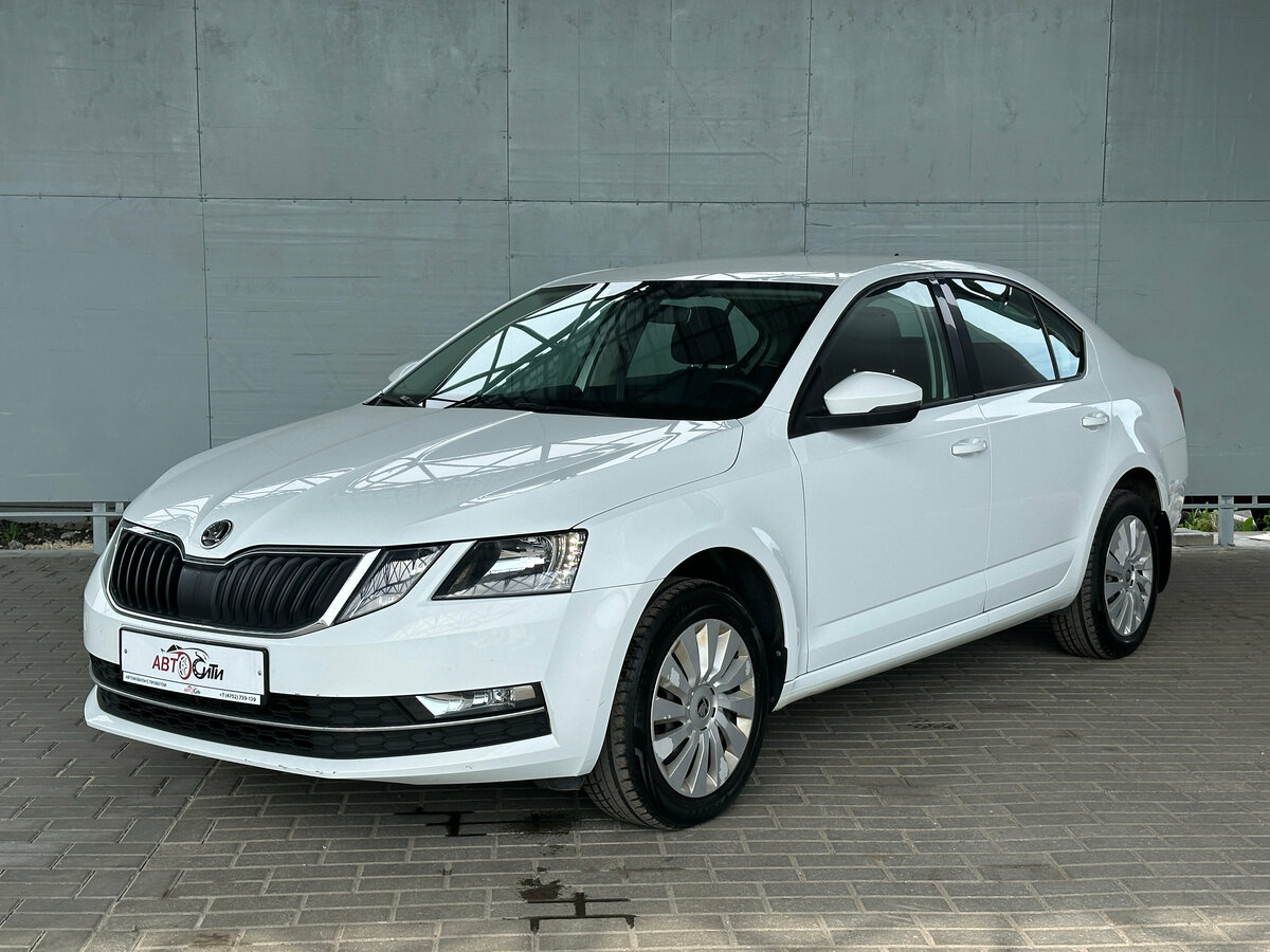 Открыть фотографии: Skoda Octavia III (A7) Рестайлинг