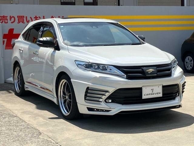 Открыть фотографии: Toyota Harrier III (XU60) Рестайлинг