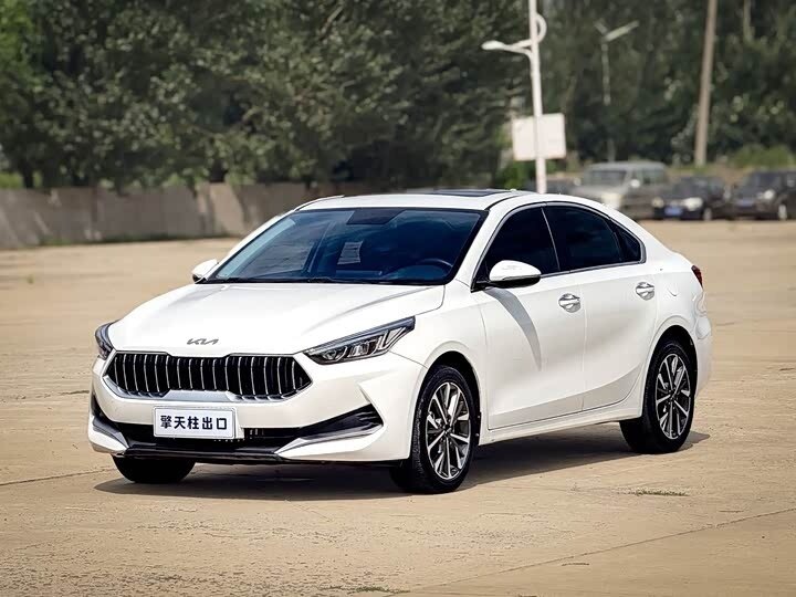 Открыть фотографии: Kia K3 II (China Market)