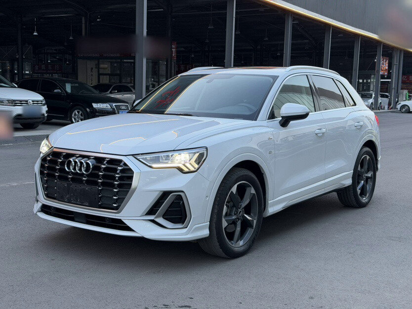 Открыть фотографии: Audi Q3 II (F3)