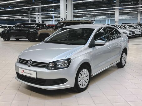 Volkswagen Polo V