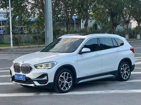 BMW X1 II (F48) Рестайлинг