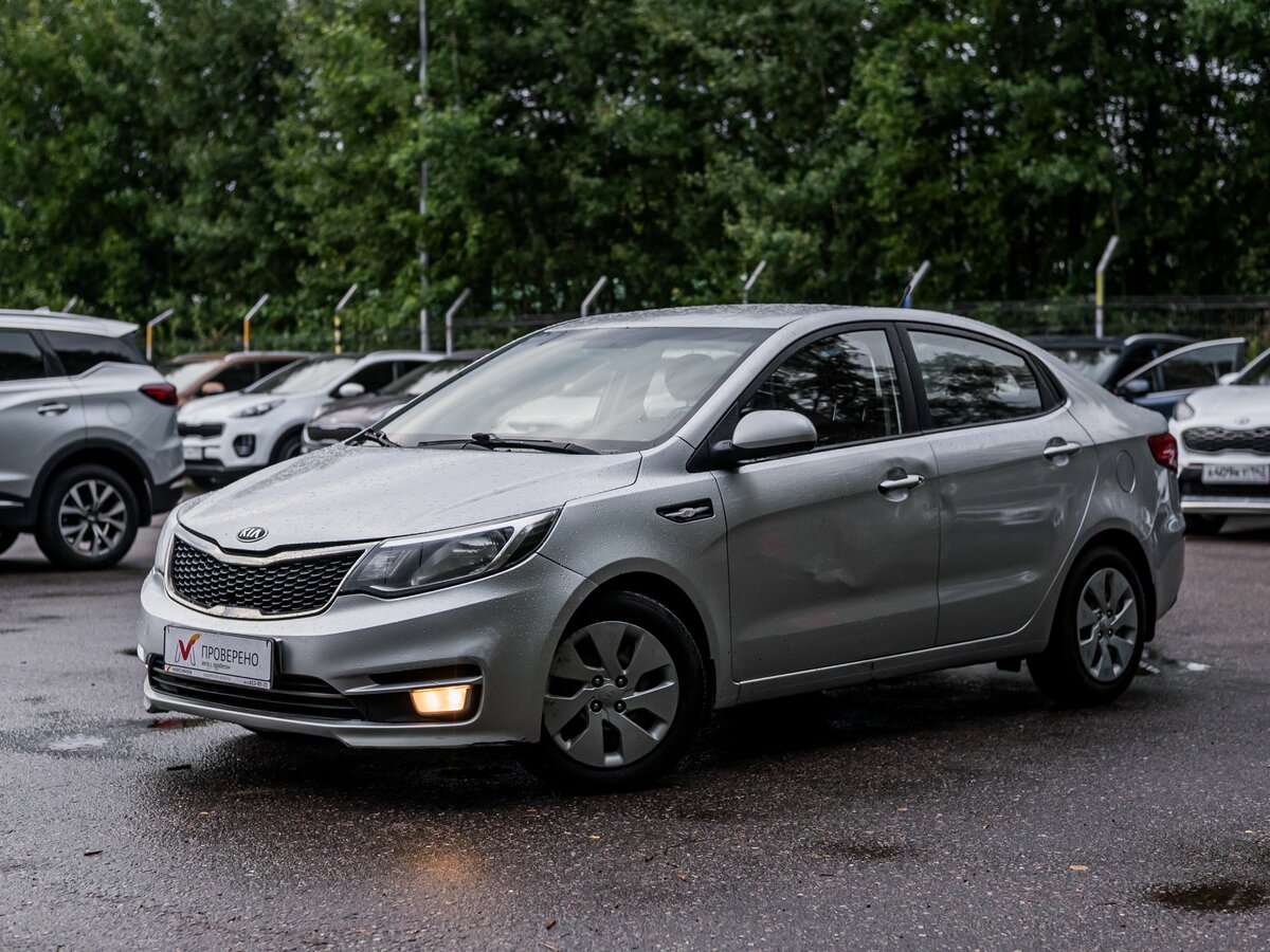 Открыть фотографии: Kia Rio III