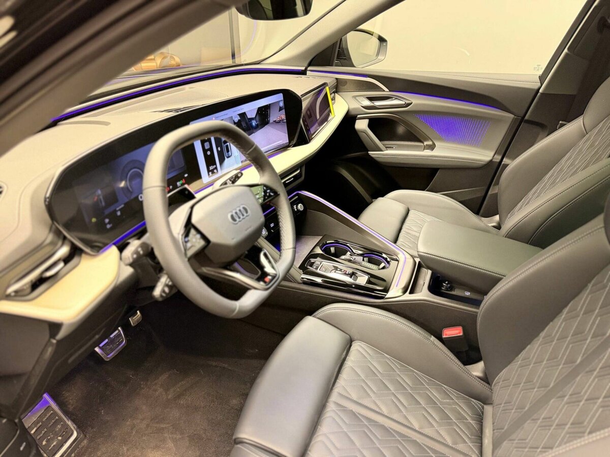 Открыть фотографии: Audi Q5 III (GU)