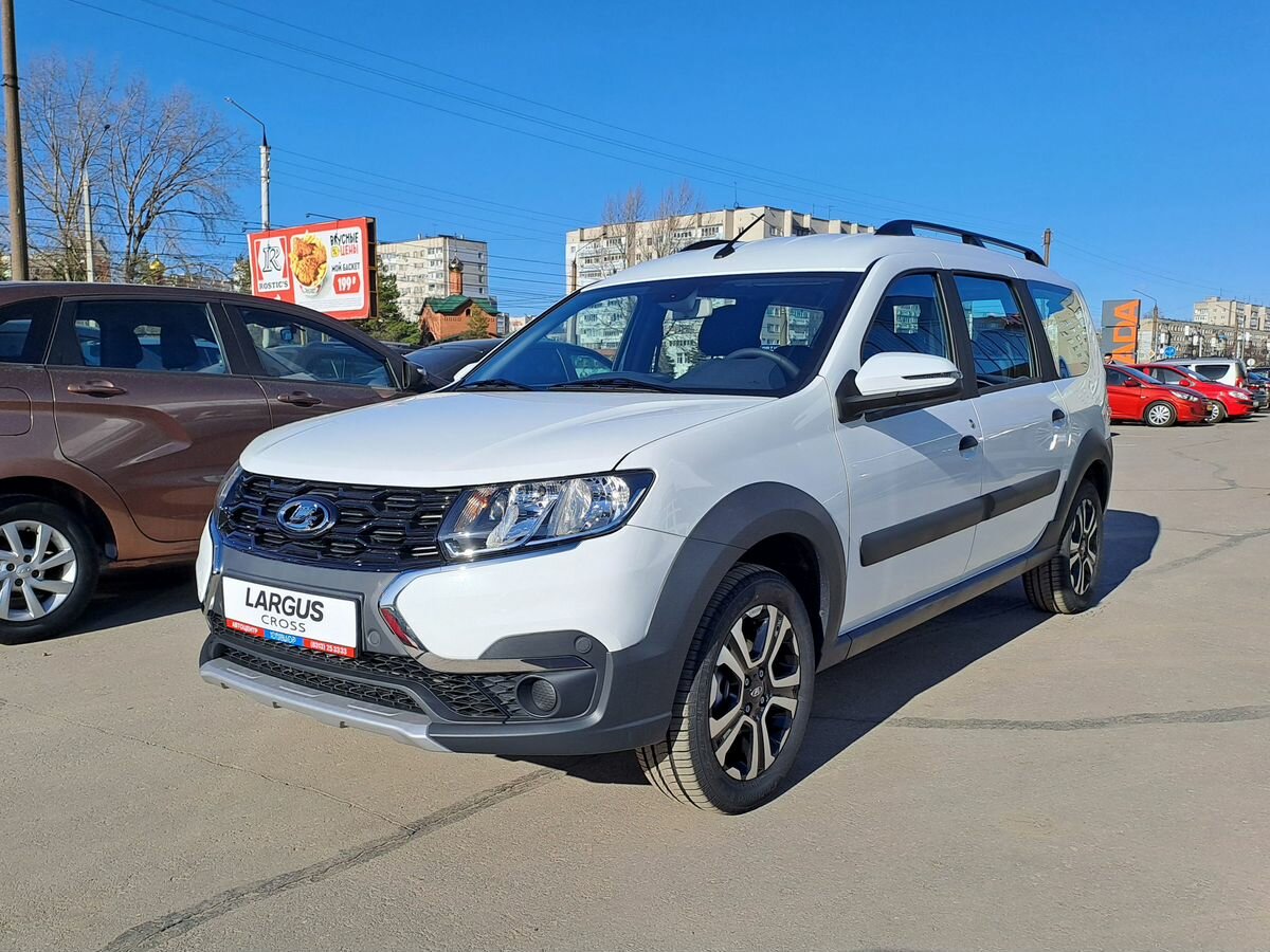 Открыть фотографии: Lada (ВАЗ) Largus I Рестайлинг