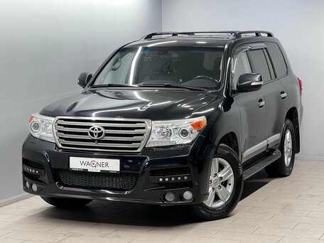 Toyota Land Cruiser 200 Series Рестайлинг 1
