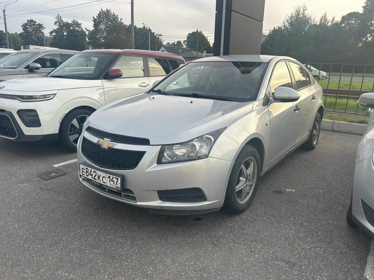Открыть фотографии: Chevrolet Cruze I