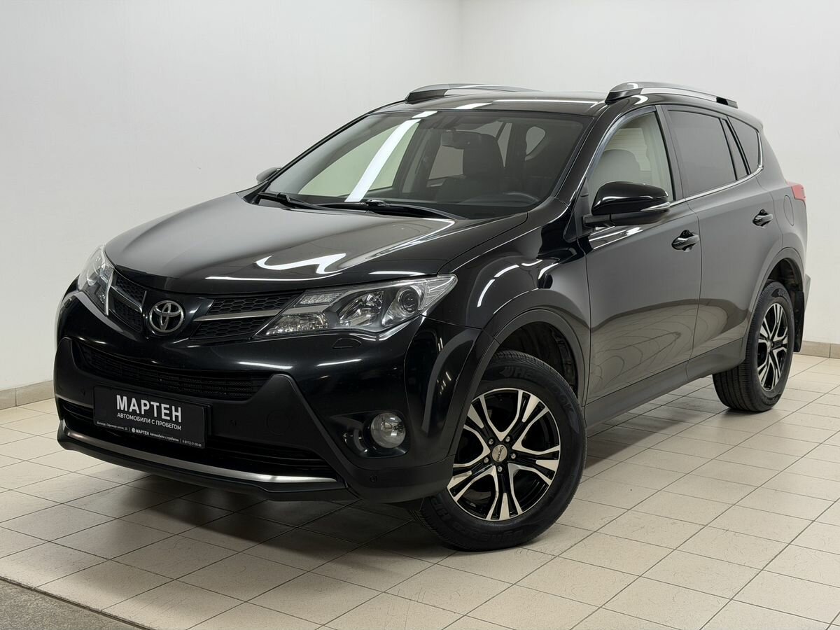 Открыть фотографии: Toyota RAV4 IV (XA40)