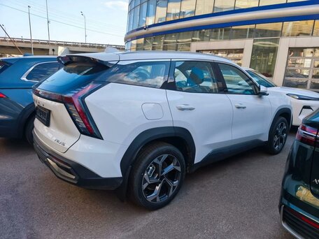 Geely Atlas II
