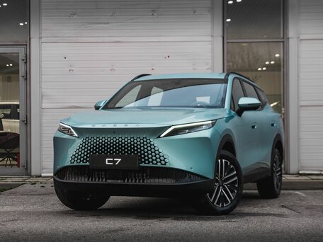 Omoda C7